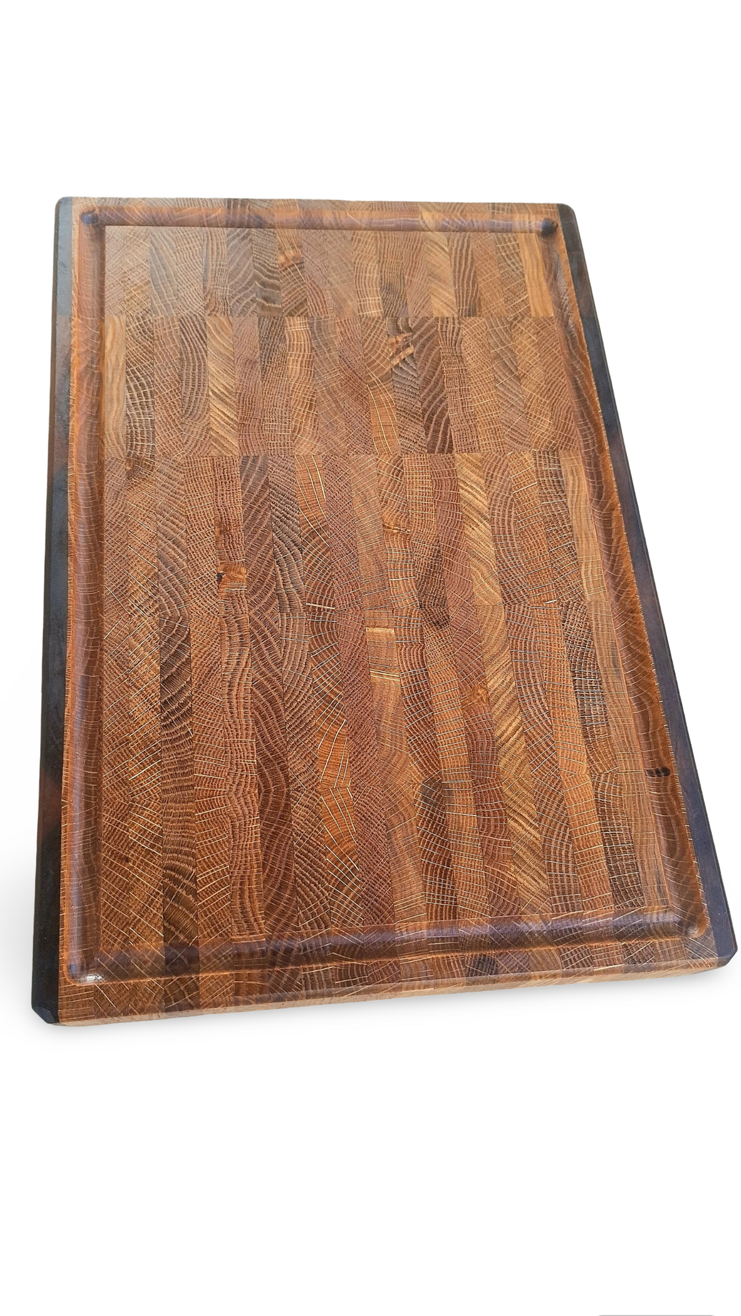 COMPACT - AMERICAN WHITE OAK & BLACK WALNUT - END GRAIN