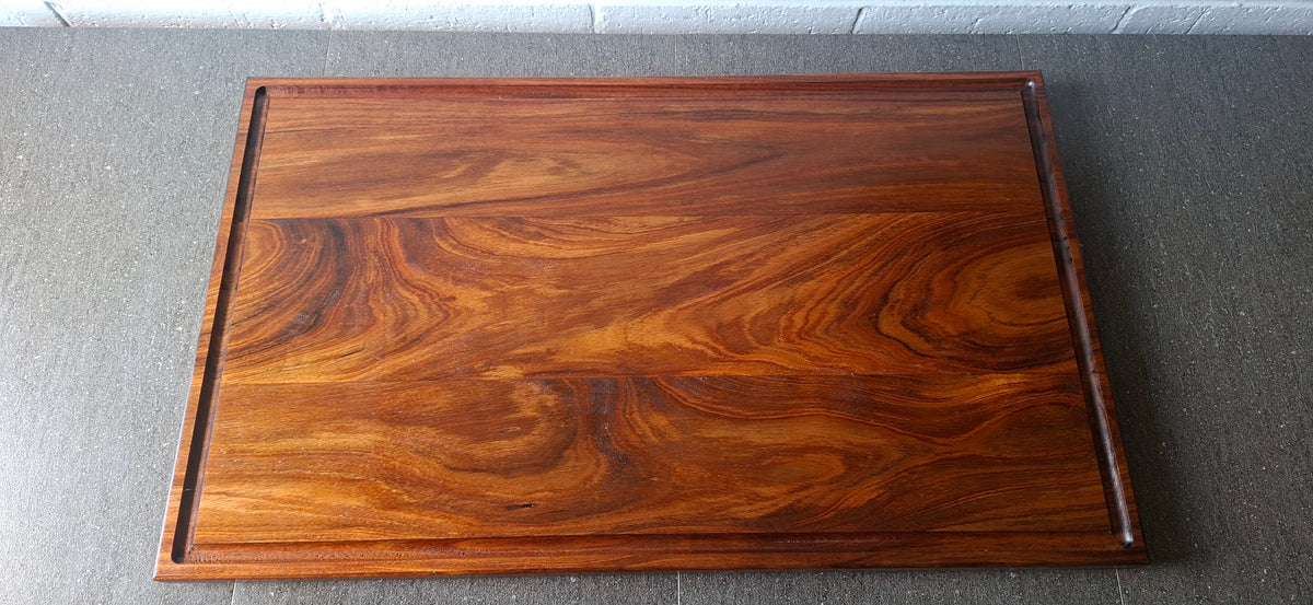 Lightweight Blackwood BBQ Carving Board