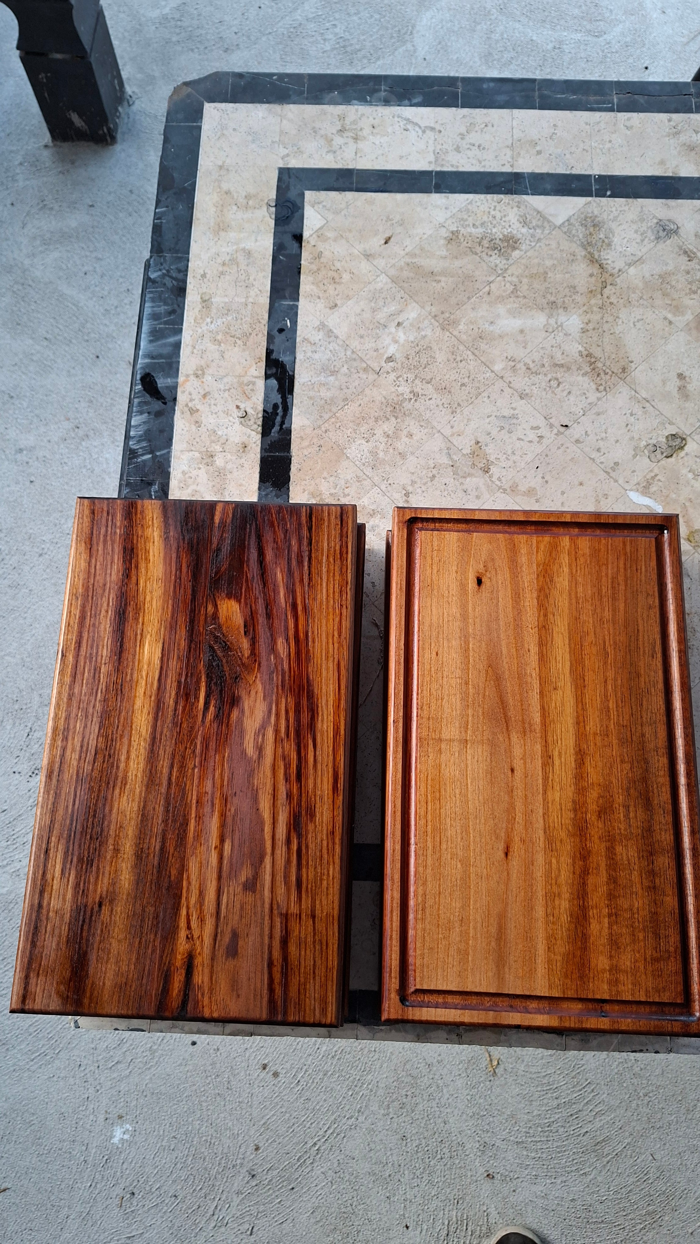 Blackwood Hardwood Chopping Board – 400×250×33mm