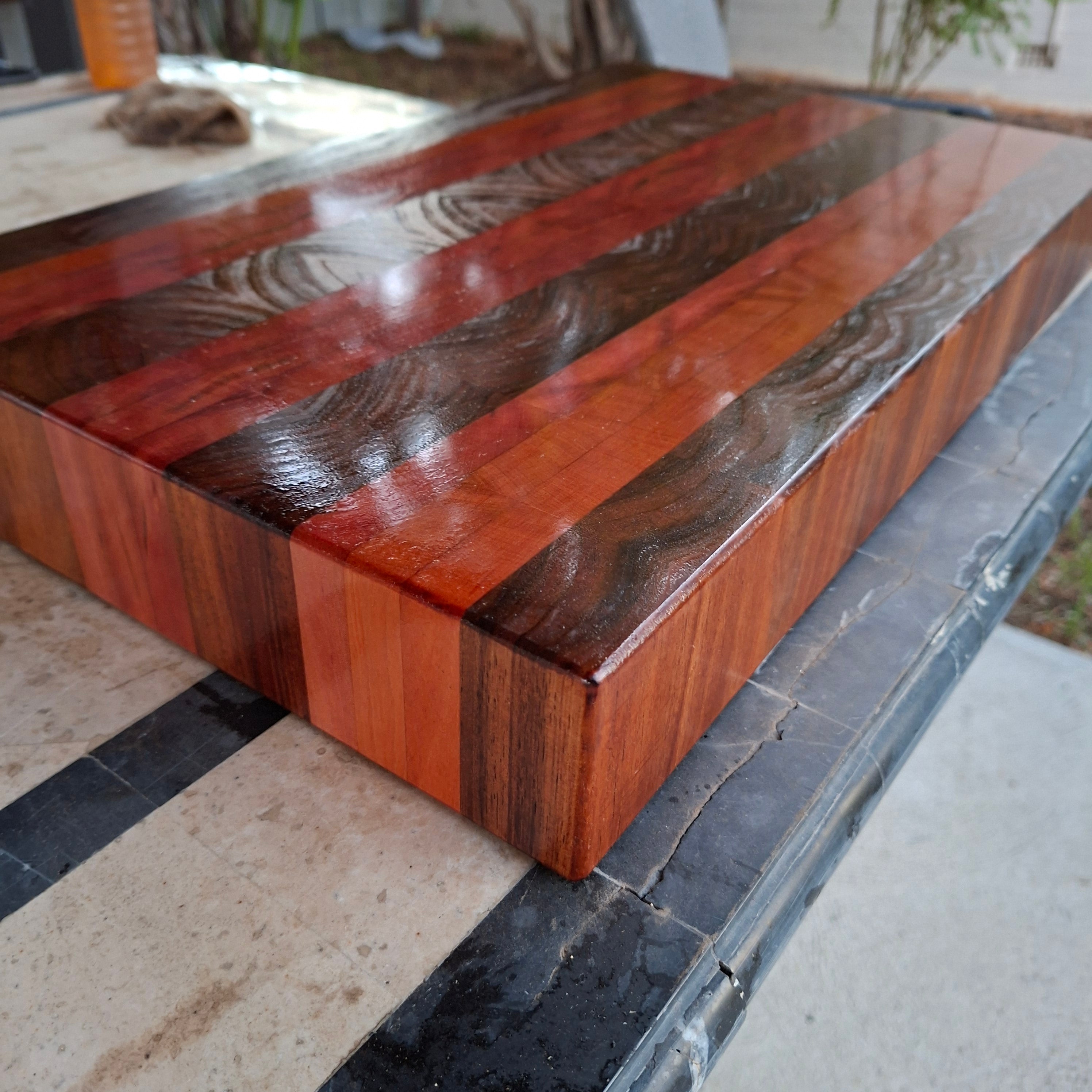 Tassie Myrtle & Blackwood End Grain Butcher Block – 540×325×65mm