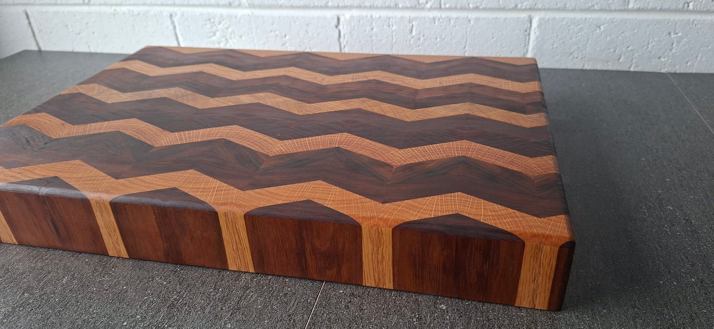 Blackwood & White Oak Chevron End Grain
